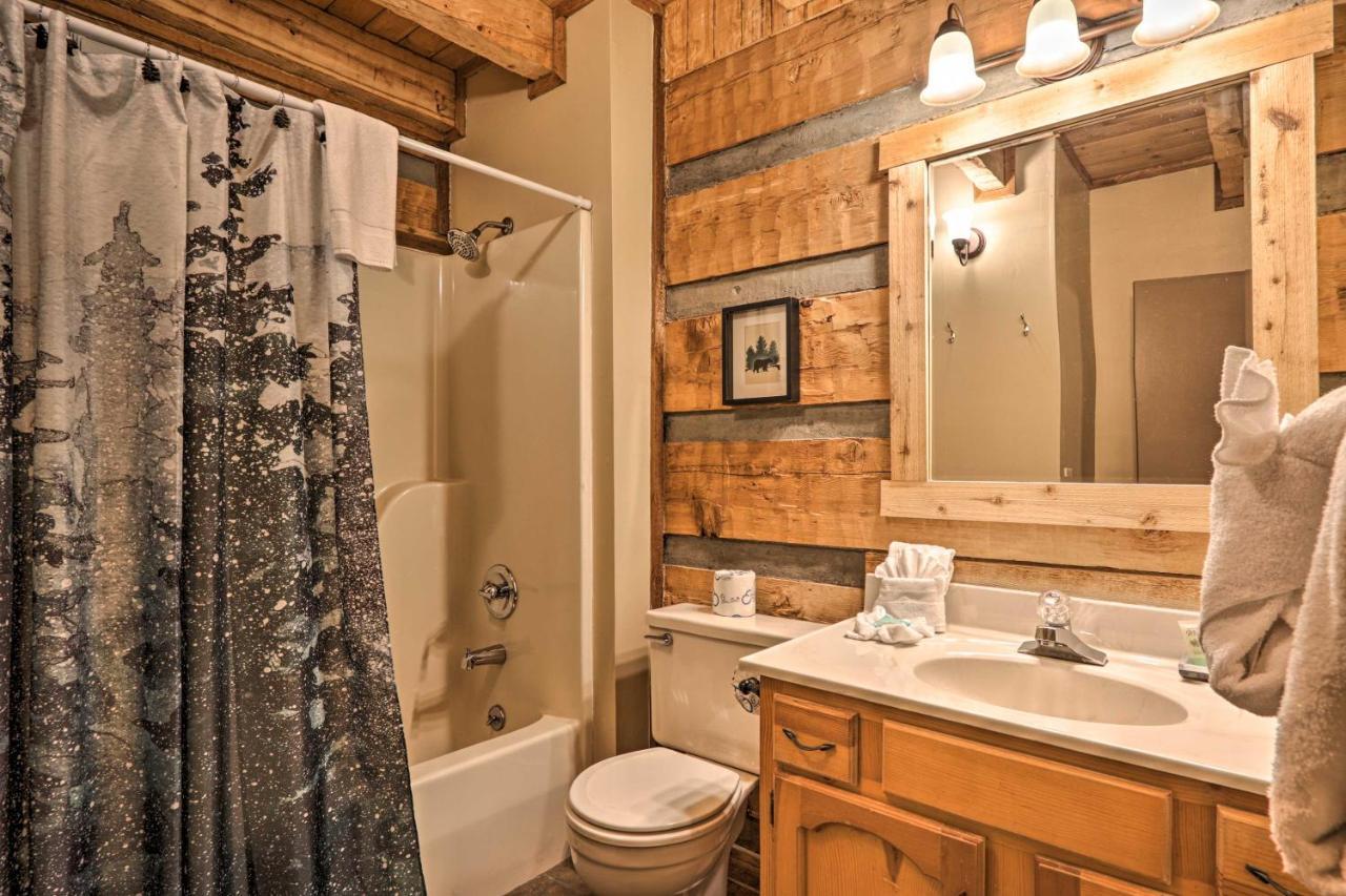 Gatlinburg Escape With Hot Tub, Deck And Mtn View Villa Eksteriør bilde