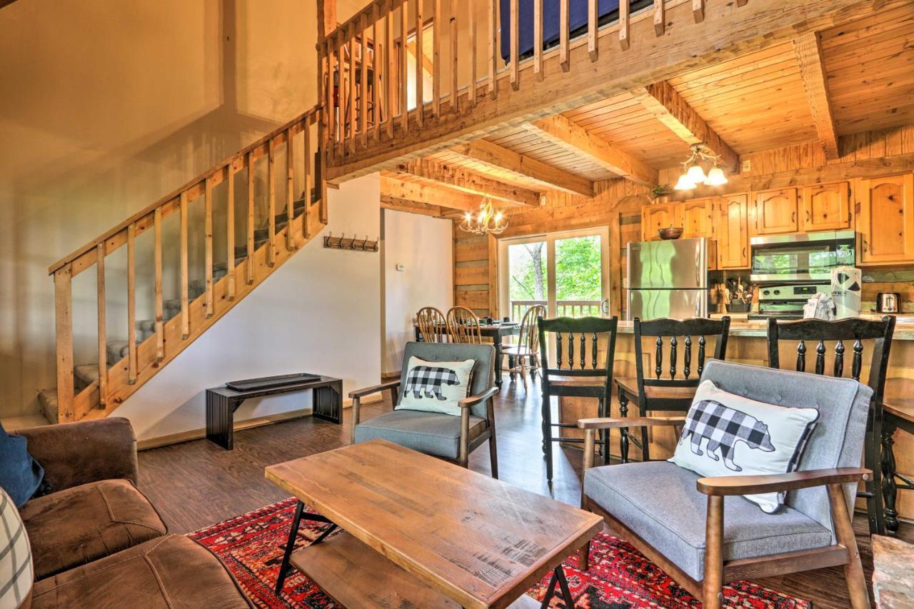 Gatlinburg Escape With Hot Tub, Deck And Mtn View Villa Eksteriør bilde