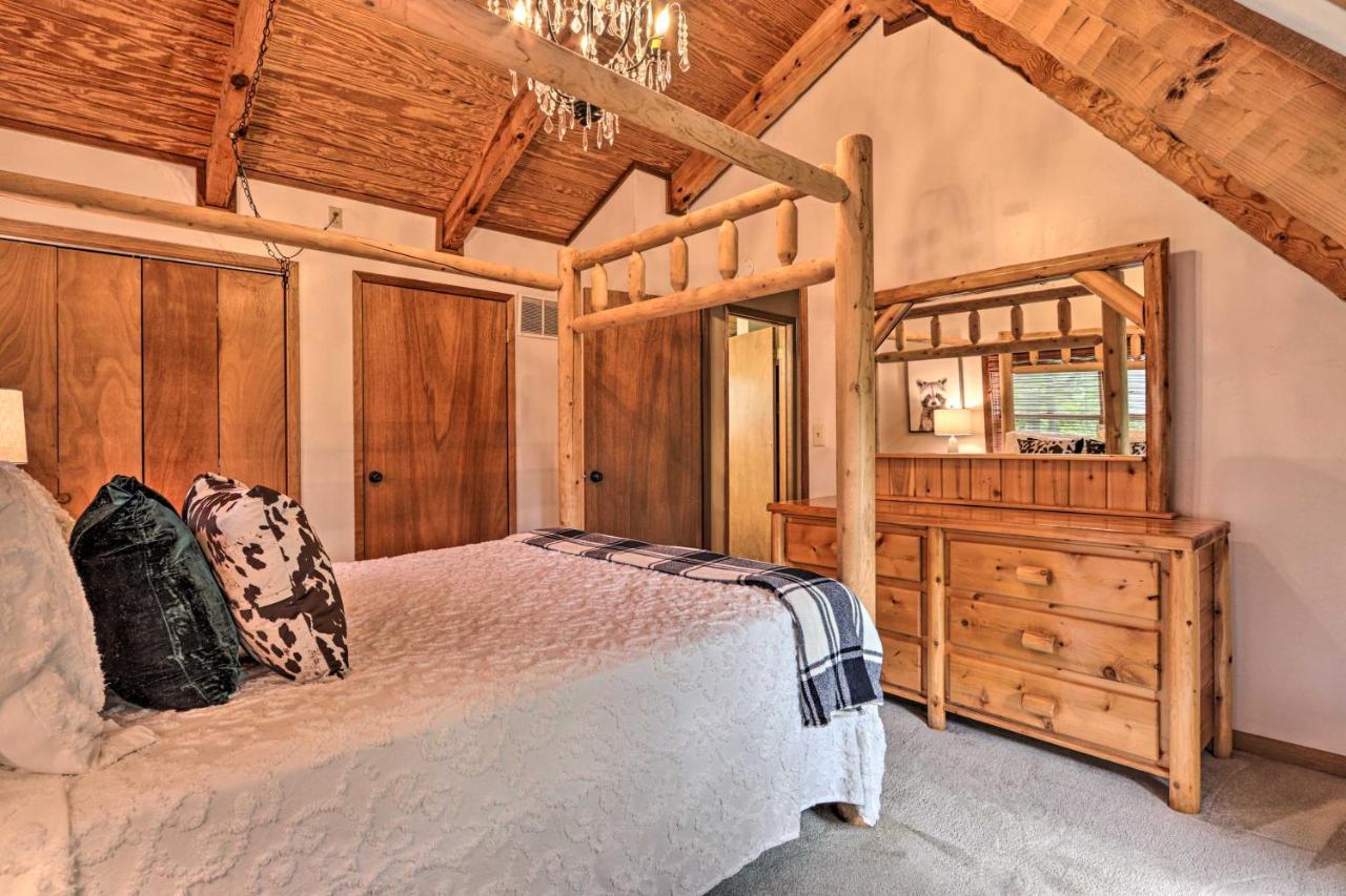 Gatlinburg Escape With Hot Tub, Deck And Mtn View Villa Eksteriør bilde