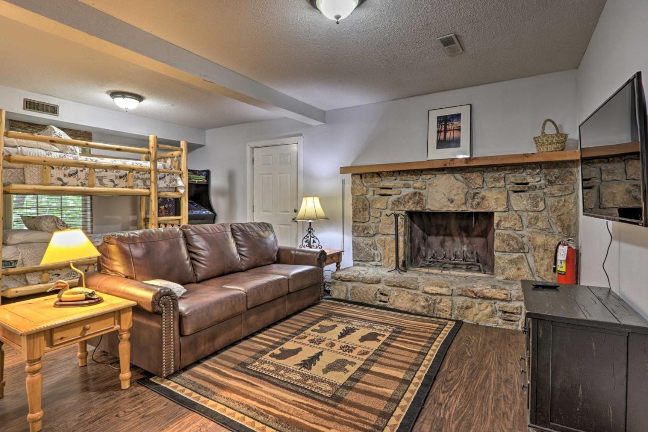 Gatlinburg Escape With Hot Tub, Deck And Mtn View Villa Eksteriør bilde
